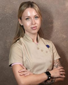 Vera Petrova (sejas kopšanas procedūras)